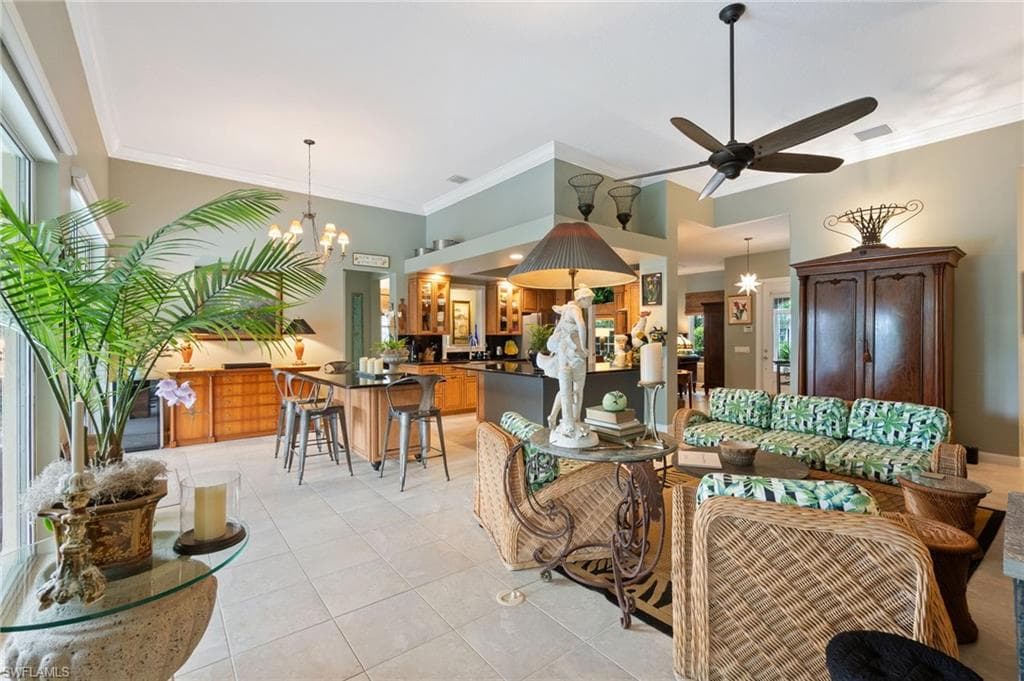 8000 Wilfredo Ct, Naples, FL 34114-6