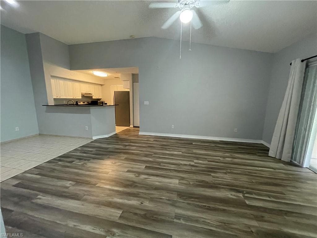 8215 Ibis Club Dr 113, Naples, FL 34104-3