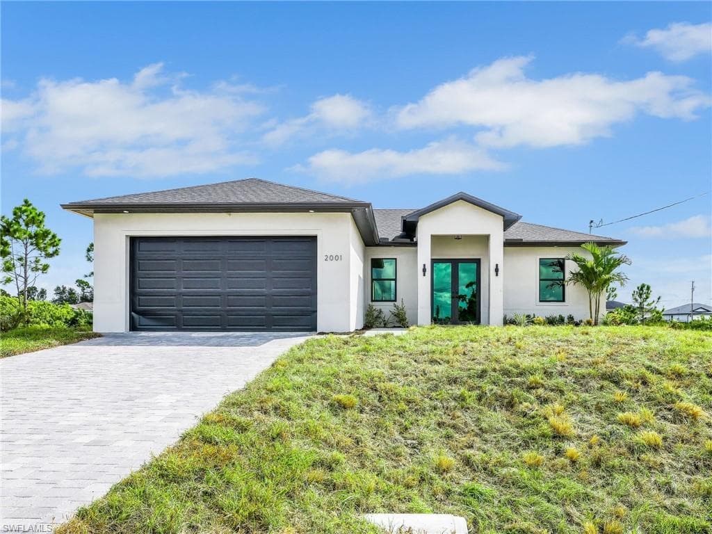 2001 17th Pl, Cape Coral, FL 33993-35