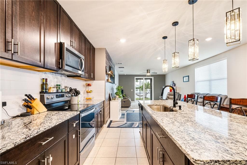 43717 Cattleman Dr, Punta Gorda, FL 33982-3