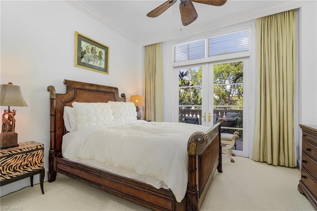 780 5th Ave S 3, Naples, FL 34102-20