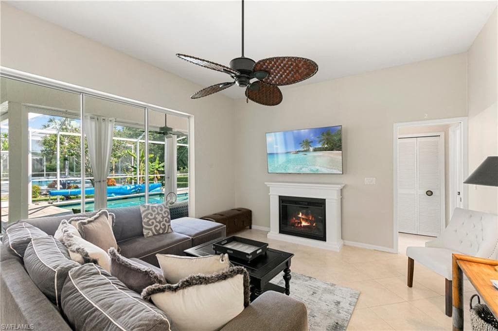 316 Lambton Ln, Naples, FL 34104-7