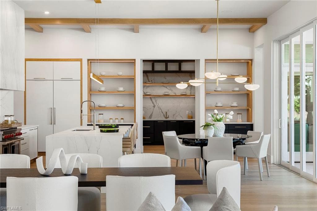 2337 Anthony Ct, Naples, FL 34109-13