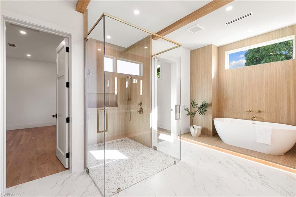 2337 Anthony Ct, Naples, FL 34109-18