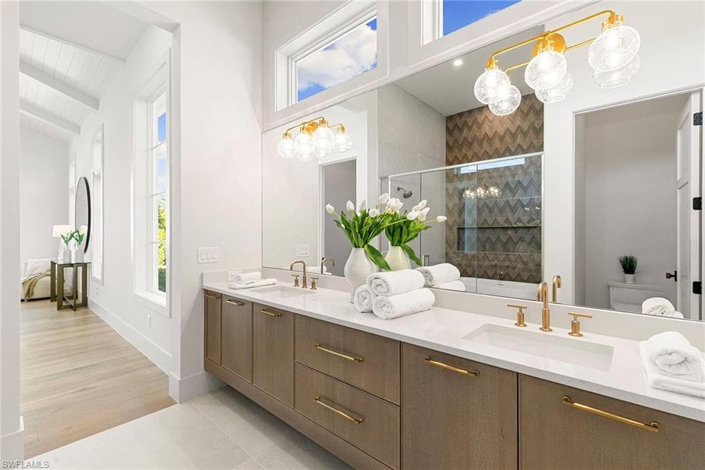 2337 Anthony Ct, Naples, FL 34109-25