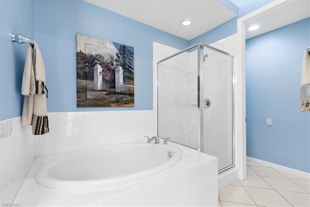 14565 Red Fox Run 608, Naples, FL 34110-12