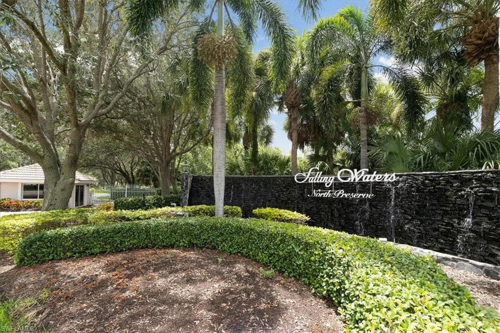 14565 Red Fox Run 608, Naples, FL 34110-44