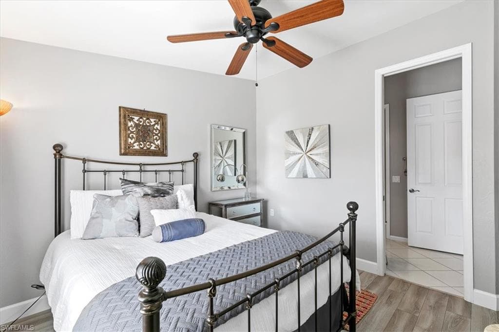 14565 Red Fox Run 608, Naples, FL 34110-5