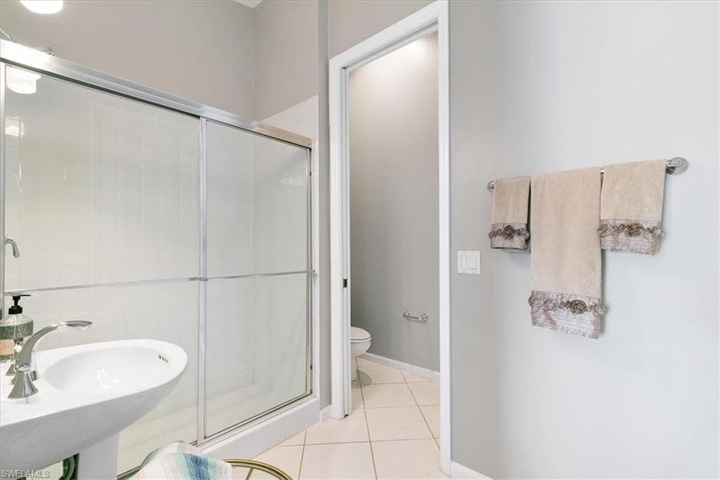 14565 Red Fox Run 608, Naples, FL 34110-7