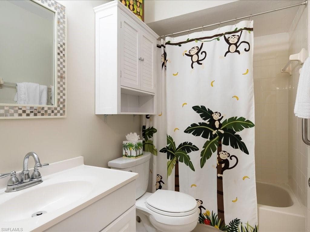 460 Kings Way 3-41, Naples, FL 34104-19