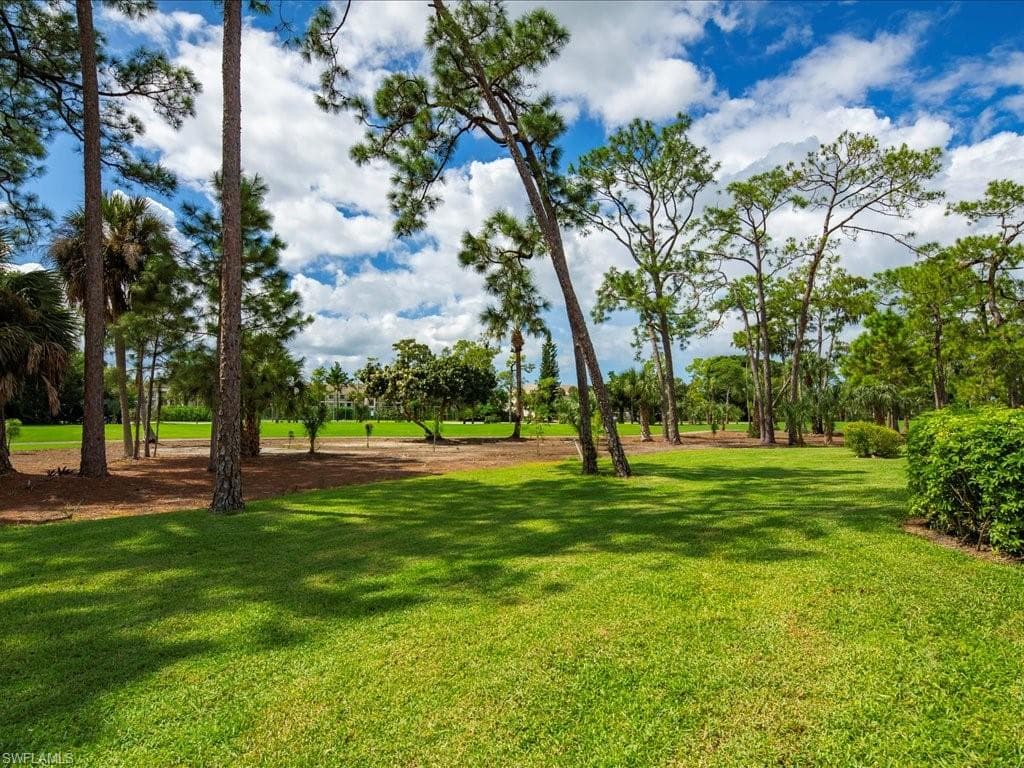 460 Kings Way 3-41, Naples, FL 34104-26