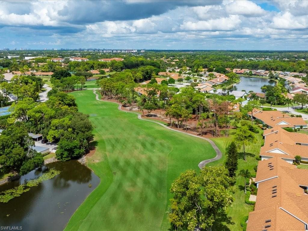 460 Kings Way 3-41, Naples, FL 34104-27