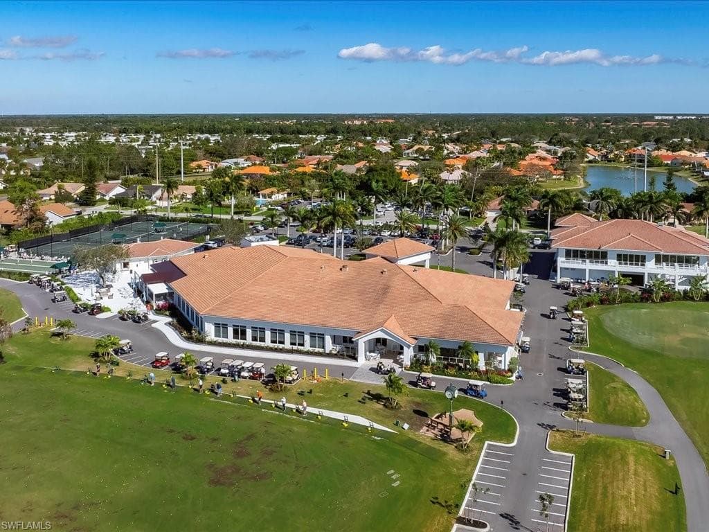 460 Kings Way 3-41, Naples, FL 34104-28