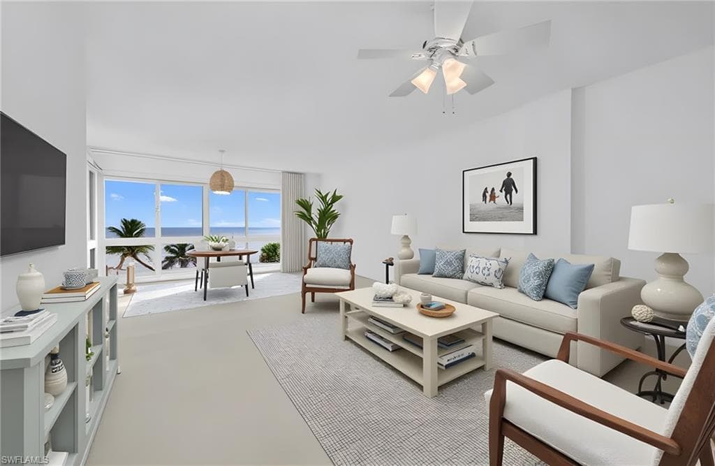 2121 Gulf Shore Blvd N 203, Naples, FL 34102-3