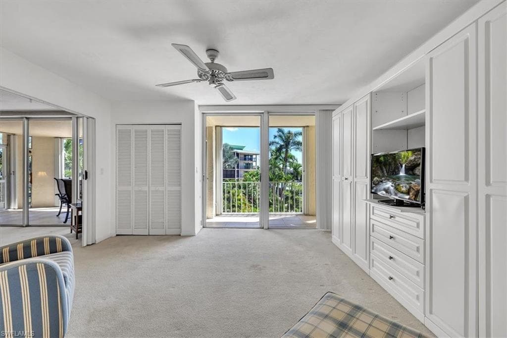 848 Collier Ct 304, Marco Island, FL 34145-13