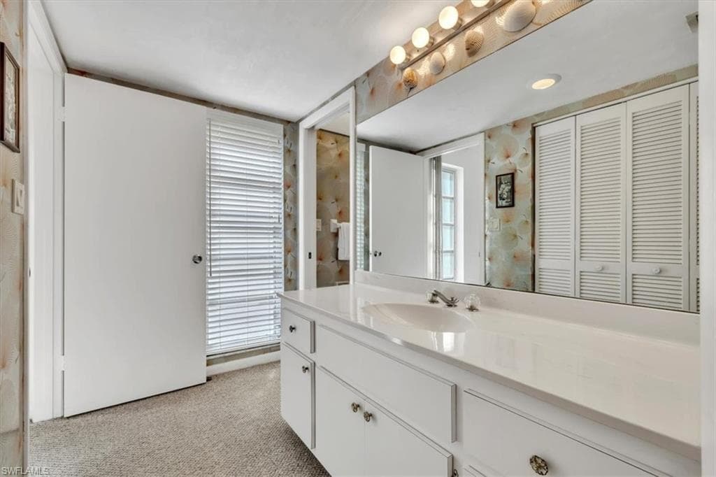 848 Collier Ct 304, Marco Island, FL 34145-30