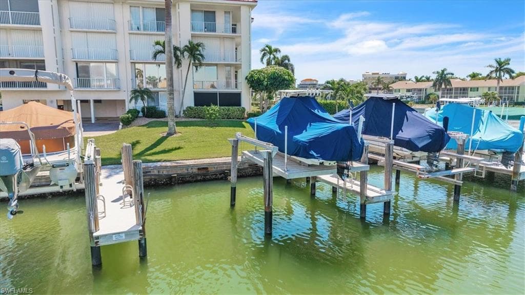 848 Collier Ct 304, Marco Island, FL 34145-38