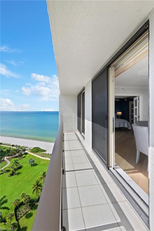 4901 Gulf Shore Blvd N 2103, Naples, FL 34103-12