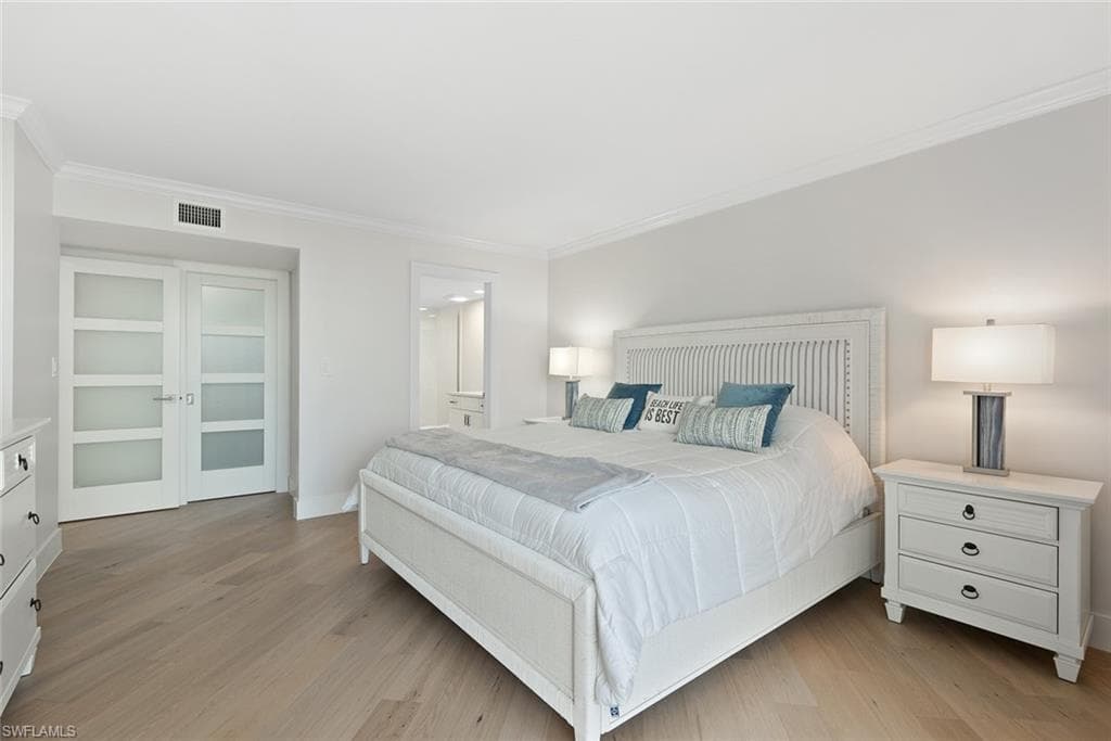 4901 Gulf Shore Blvd N 2103, Naples, FL 34103-16