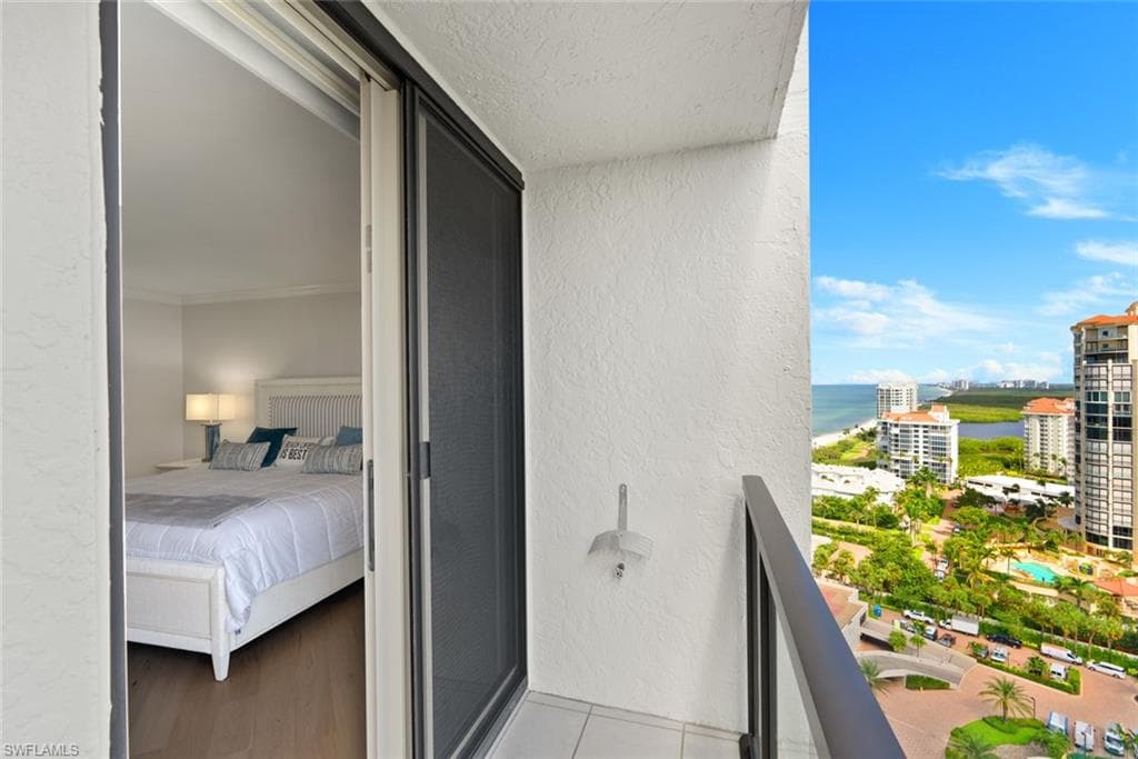 4901 Gulf Shore Blvd N 2103, Naples, FL 34103-17