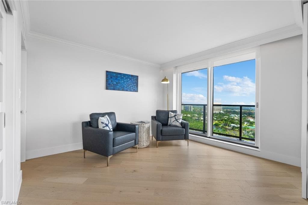 4901 Gulf Shore Blvd N 2103, Naples, FL 34103-20