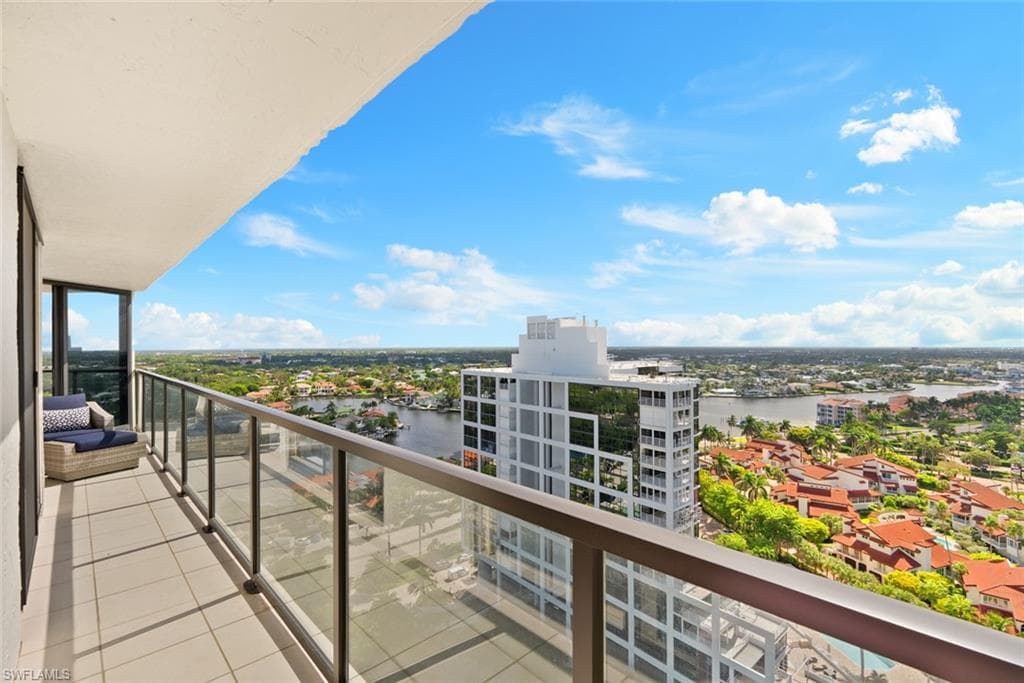 4901 Gulf Shore Blvd N 2103, Naples, FL 34103-23