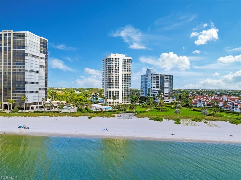 4901 Gulf Shore Blvd N 2103, Naples, FL 34103-37