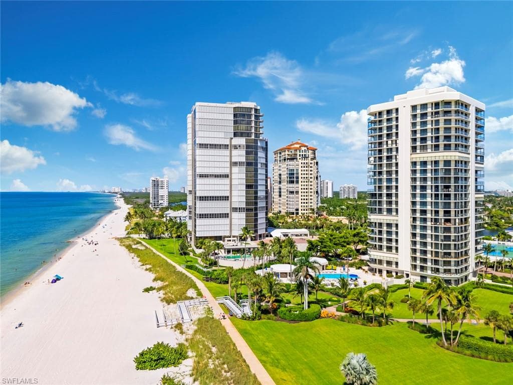 4901 Gulf Shore Blvd N 2103, Naples, FL 34103-38