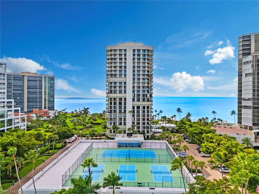 4901 Gulf Shore Blvd N 2103, Naples, FL 34103-39