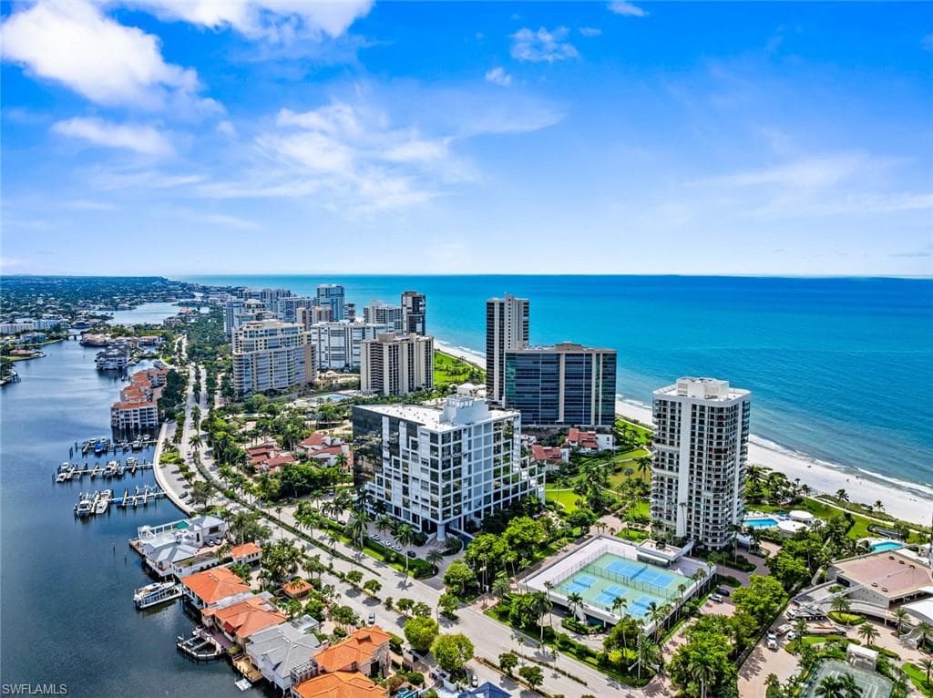 4901 Gulf Shore Blvd N 2103, Naples, FL 34103-42