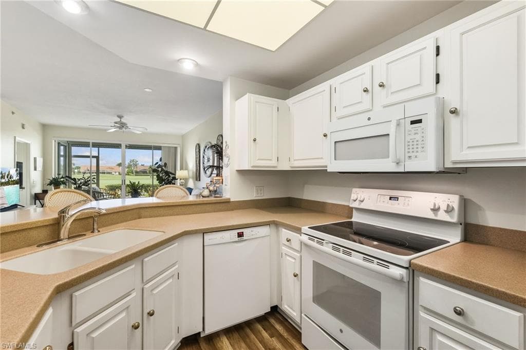 9855 Costa Mesa Ln 404, Bonita Springs, FL 34135-8