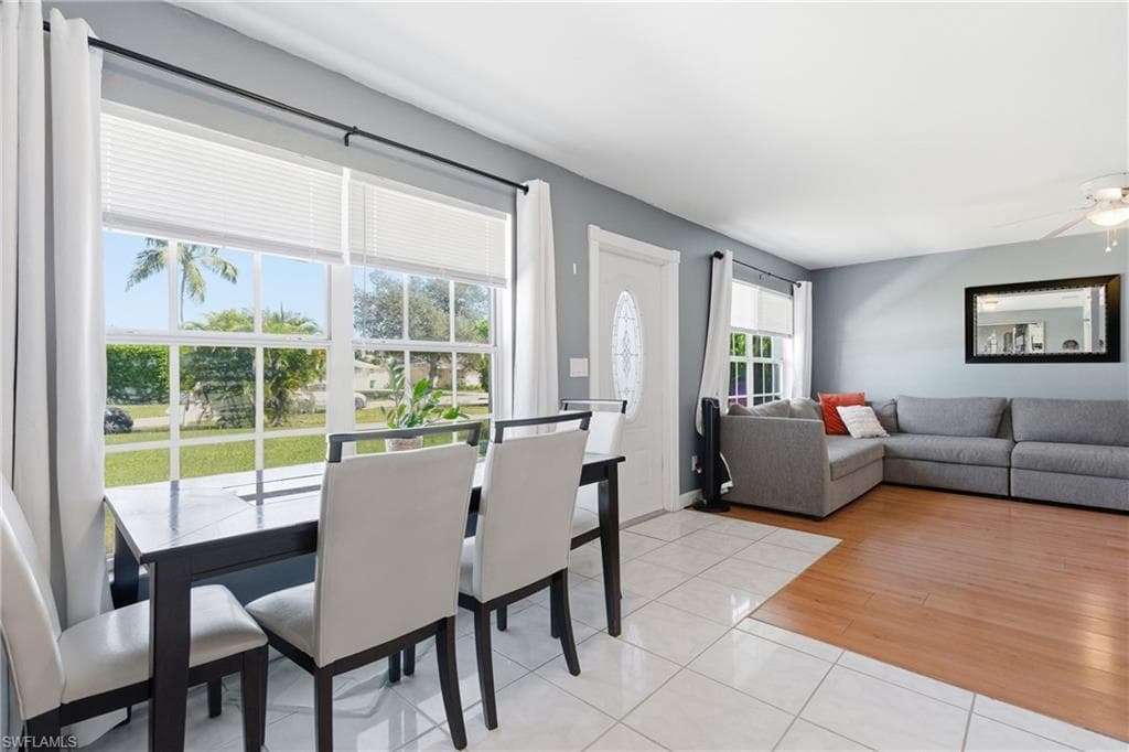 1000 Alhambra Cir, Naples, FL 34103-10