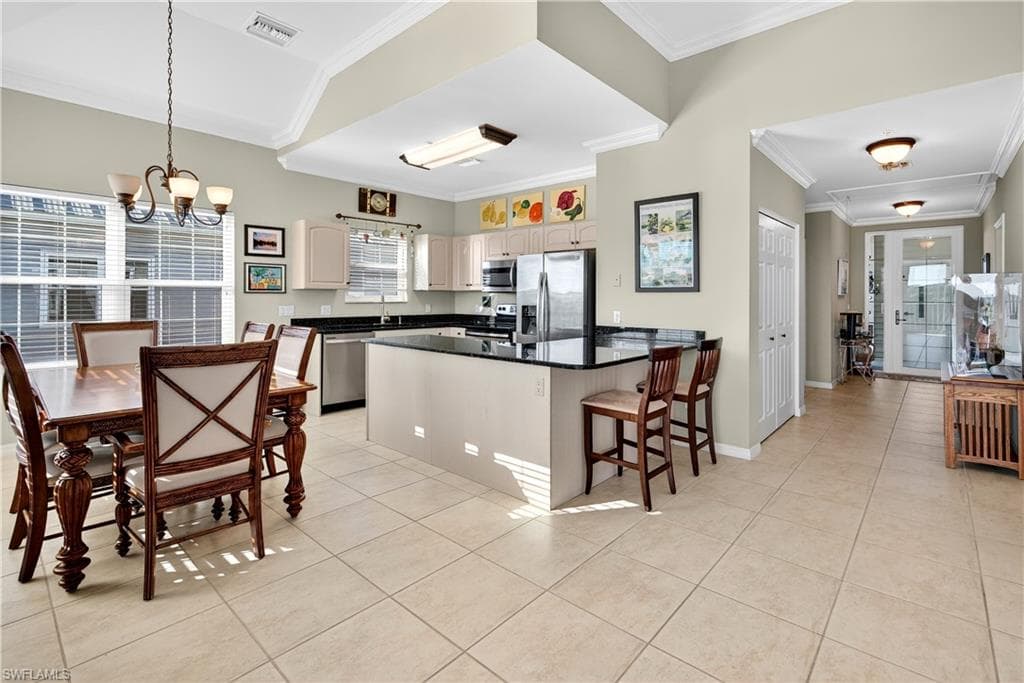 322 Angler Dr Dr 502, Goodland, FL 34140-14