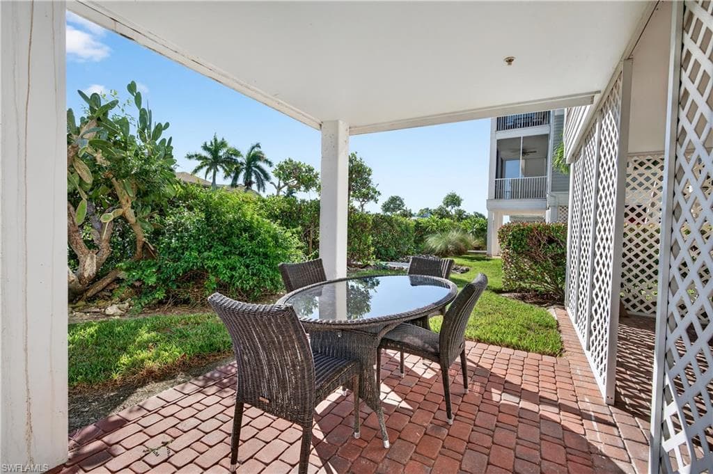 322 Angler Dr Dr 502, Goodland, FL 34140-32