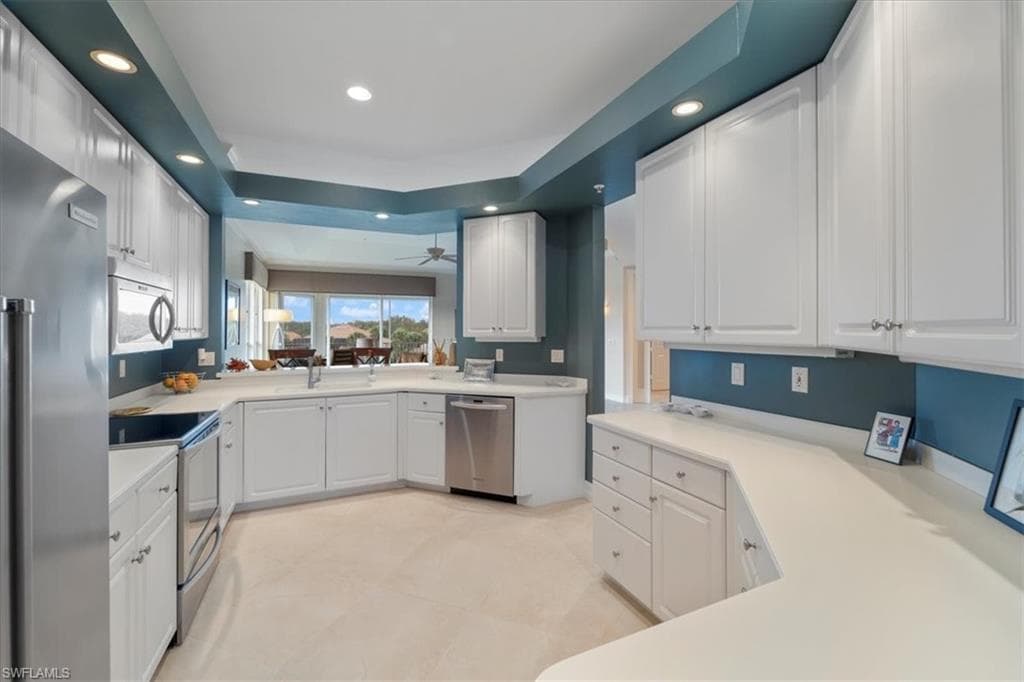 1845 Les Chateaux Blvd 302, Naples, FL 34109-14