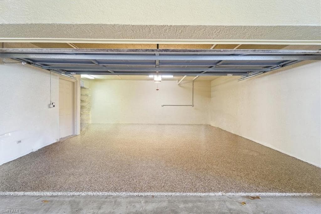 1845 Les Chateaux Blvd 302, Naples, FL 34109-37