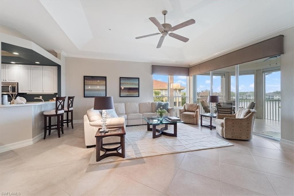 1845 Les Chateaux Blvd 302, Naples, FL 34109-6