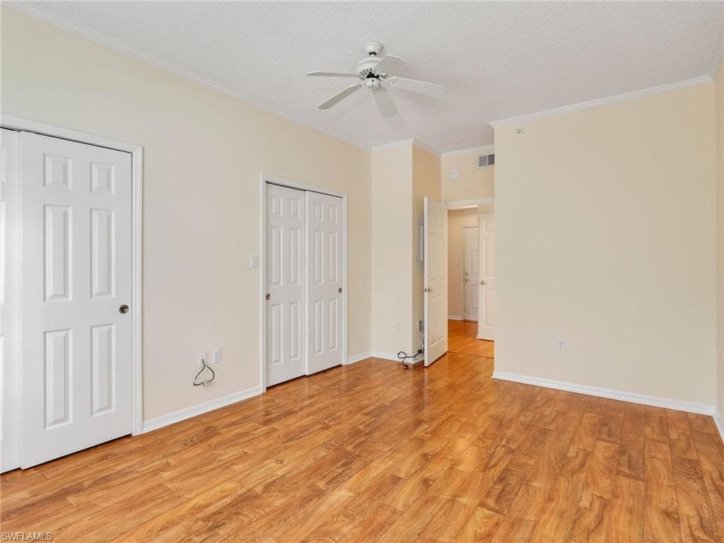 900 Arbor Lake Dr 9-206, Naples, FL 34110-21
