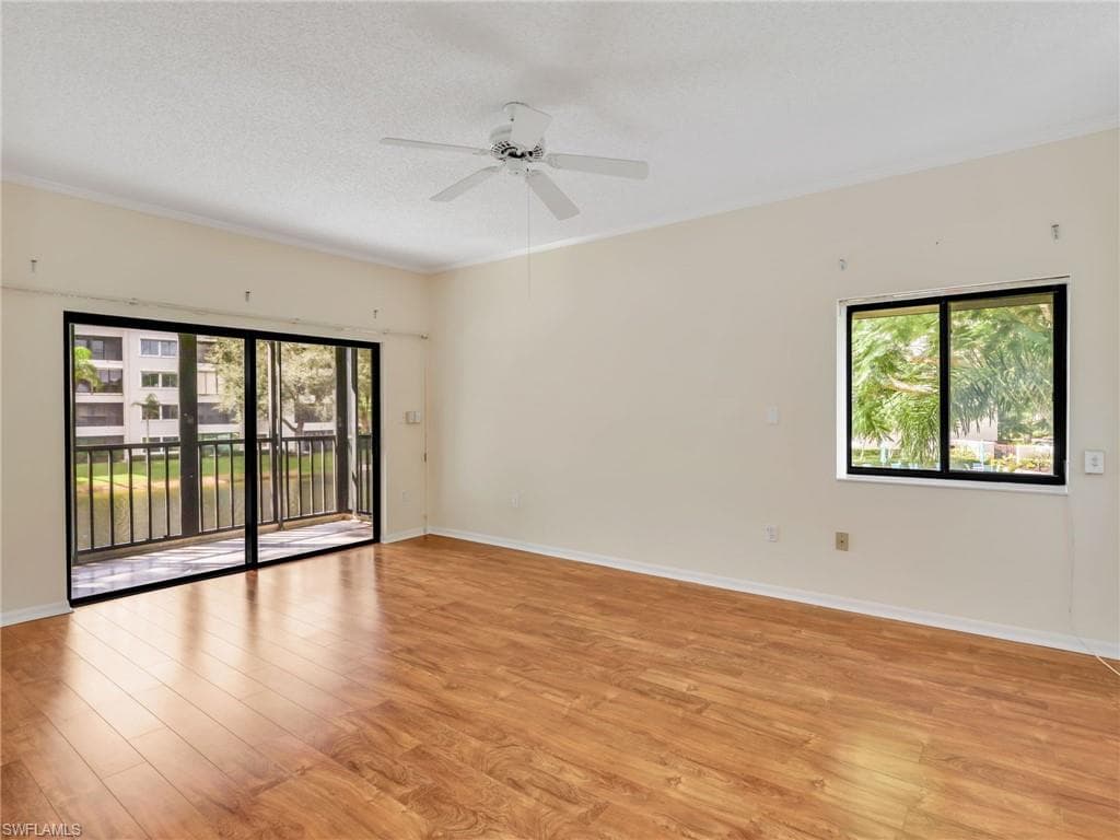 900 Arbor Lake Dr 9-206, Naples, FL 34110-1