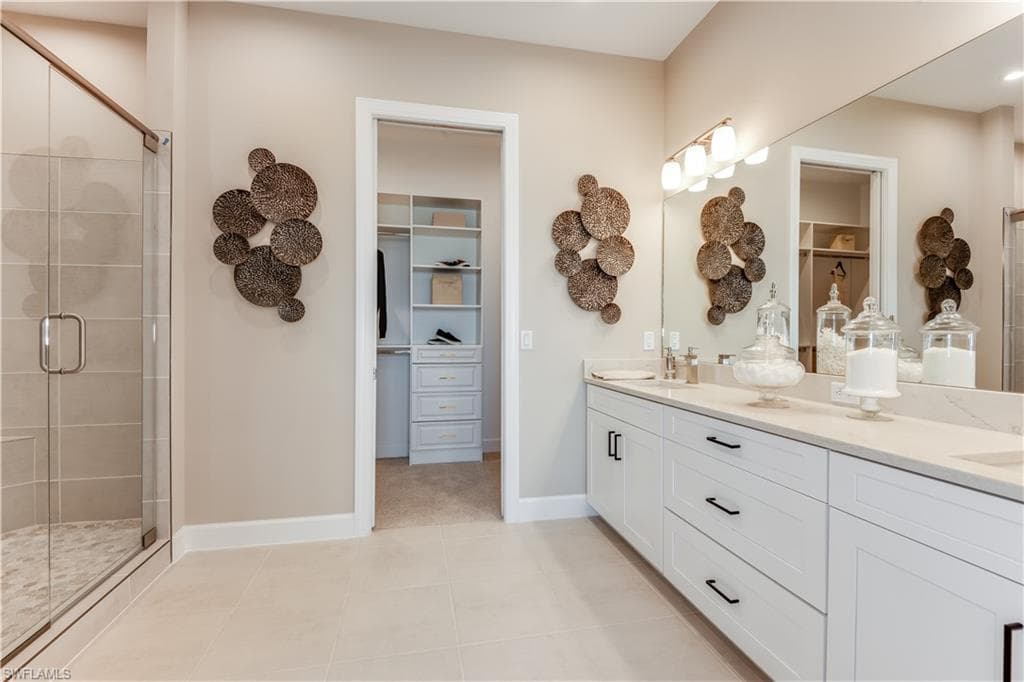 15323 Lucerna St 202, Naples, FL 34114-20