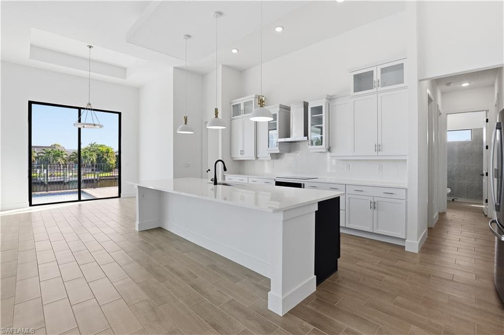 609 38th Ave, Cape Coral, FL 33993-11