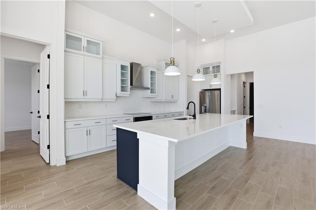 609 38th Ave, Cape Coral, FL 33993-13