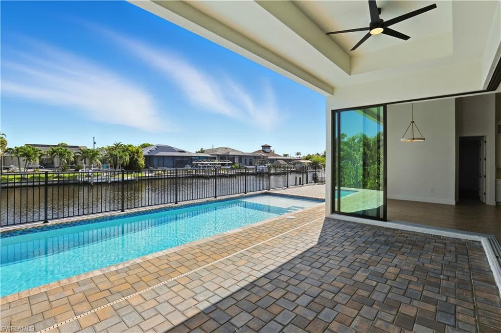 609 38th Ave, Cape Coral, FL 33993-34