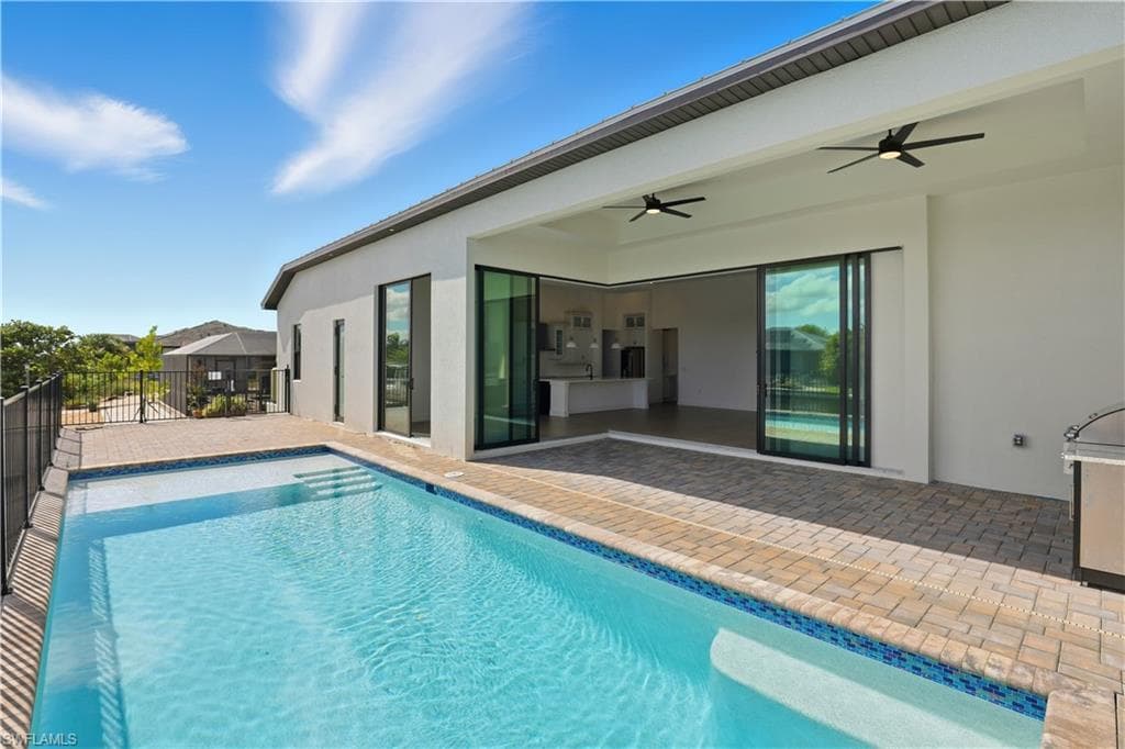 609 38th Ave, Cape Coral, FL 33993-36