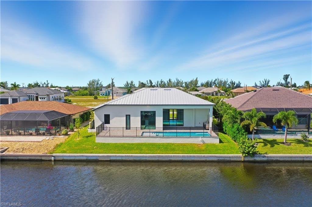 609 38th Ave, Cape Coral, FL 33993-40