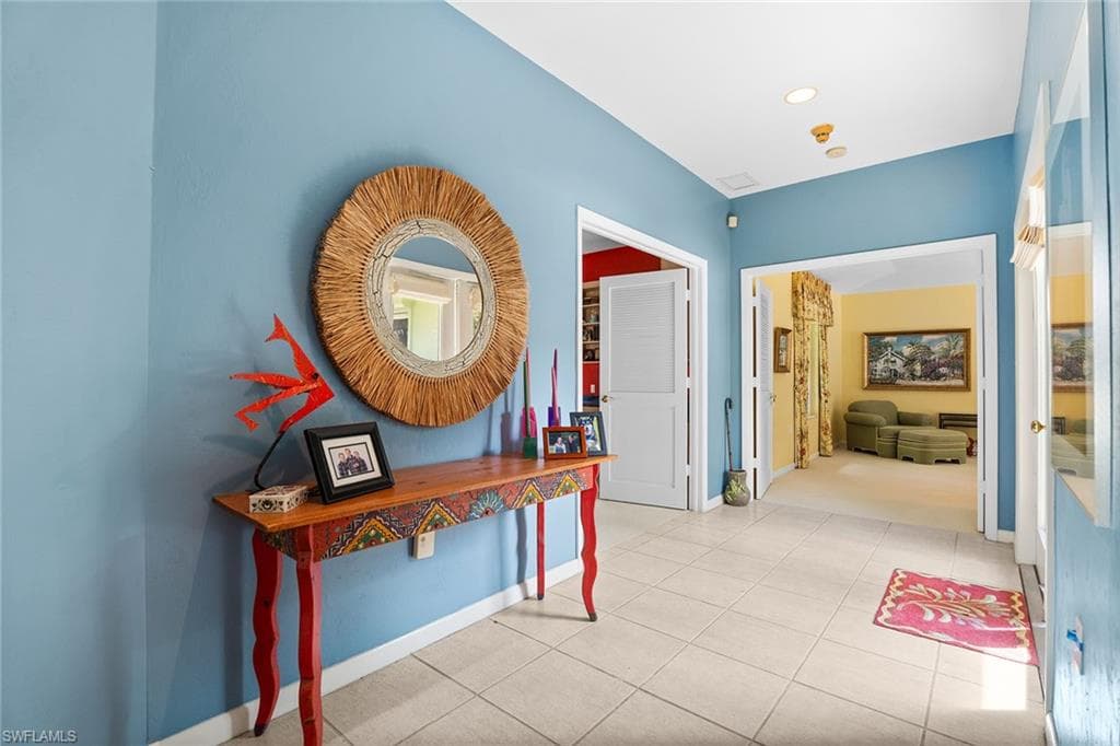 280 4th Ave N, Naples, FL 34102-12