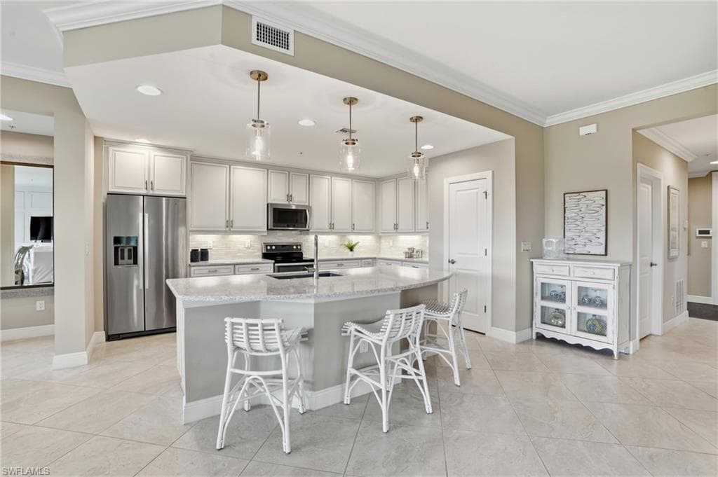 1590 Oceania Dr S 1, Naples, FL 34113-9