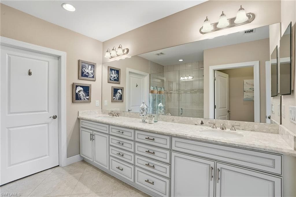 1590 Oceania Dr S 1, Naples, FL 34113-12