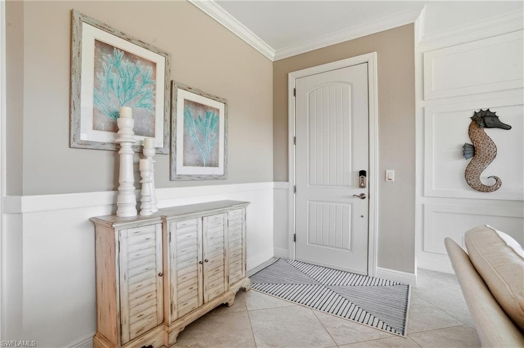 1590 Oceania Dr S 1, Naples, FL 34113-4