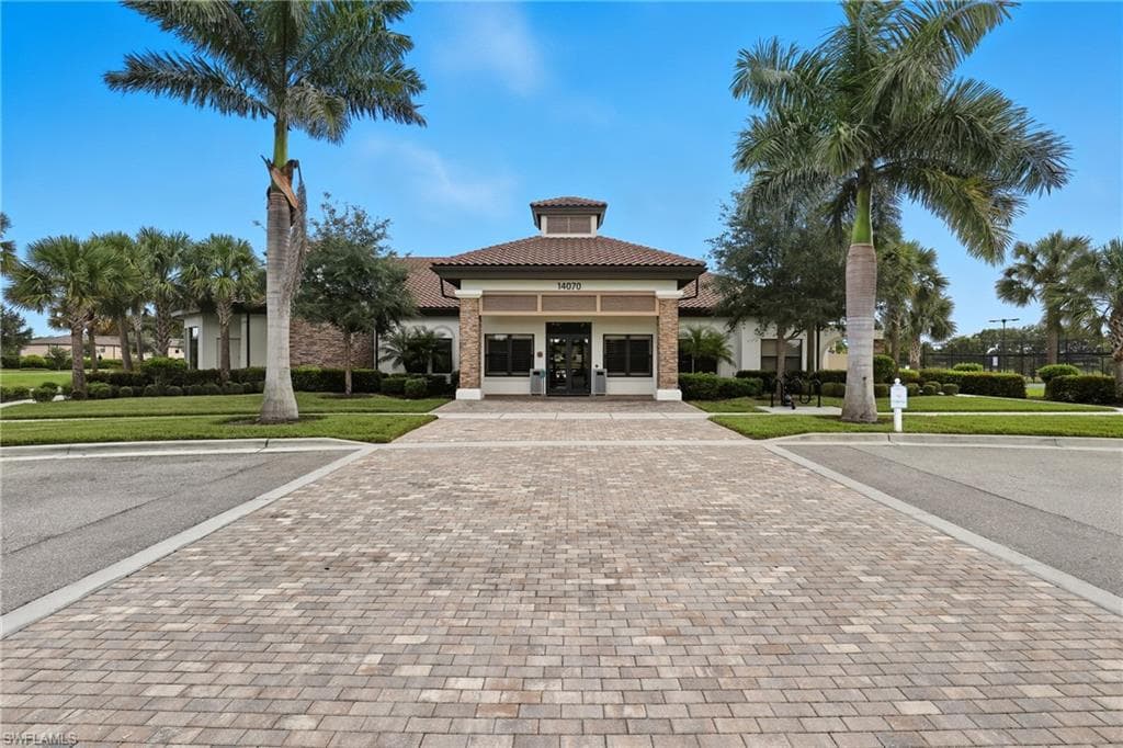 14107 Oviedo Pl, Fort Myers, FL 33905-46